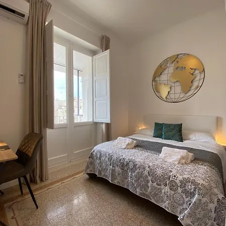 Guest house Cavour 221 - Central Station *